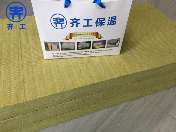 岩棉板价格每平米？